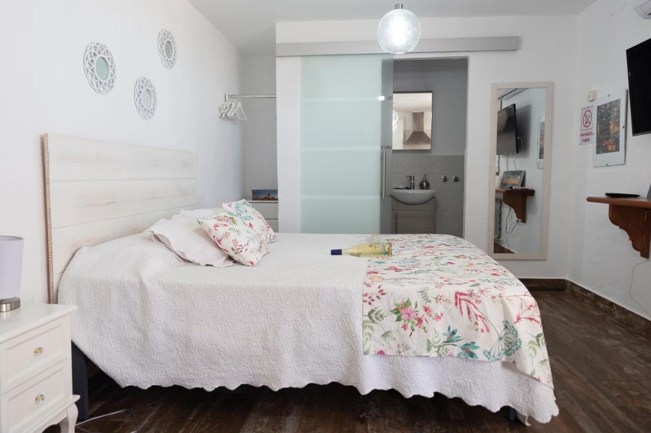 Apartamentos Oncemolinos Con Desayuno Consuegra Exterior foto