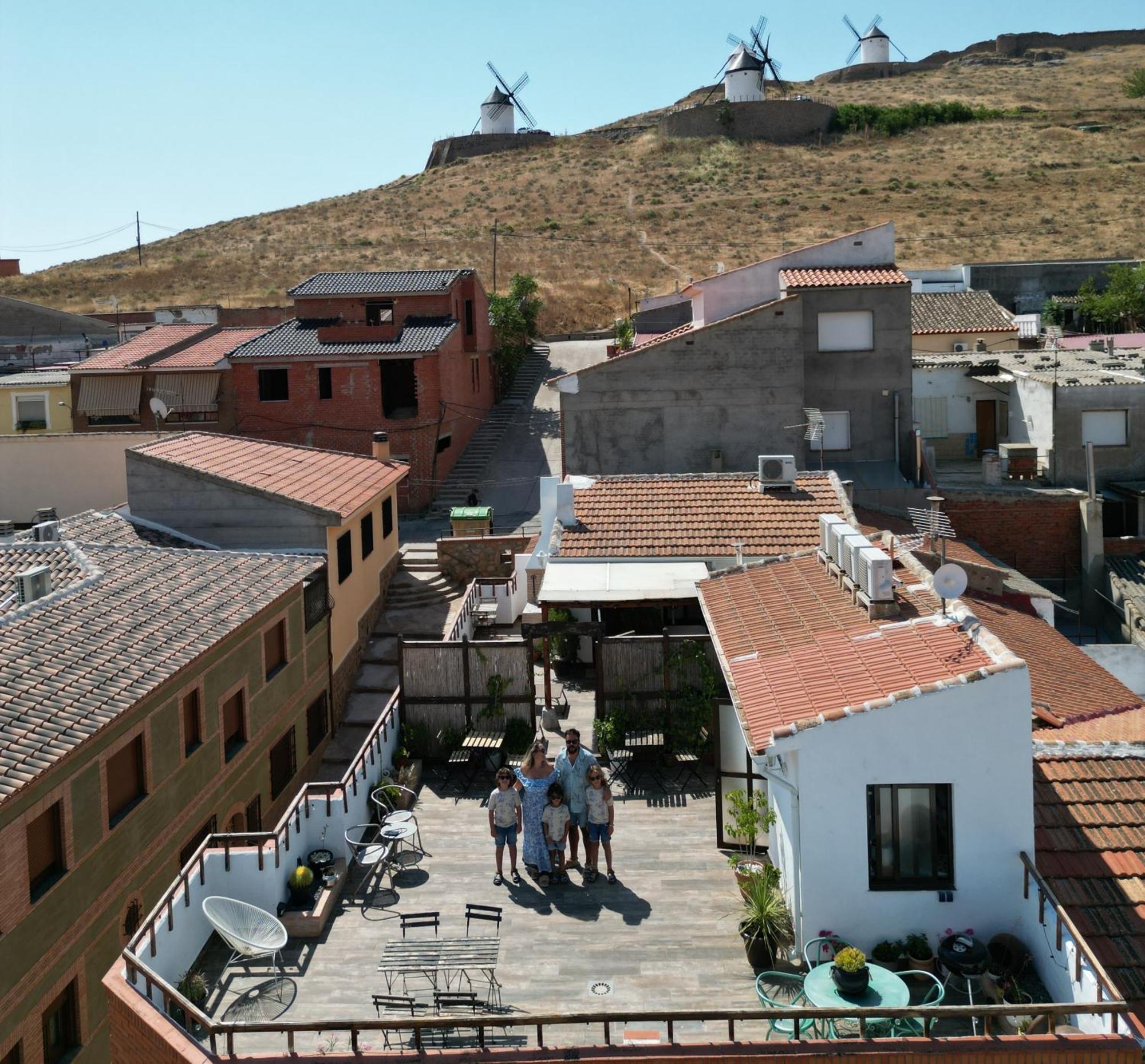 Apartamentos Oncemolinos Con Desayuno Consuegra Exterior foto